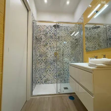 בית הארחה Domus Matronae קסטלמרה די סטביה